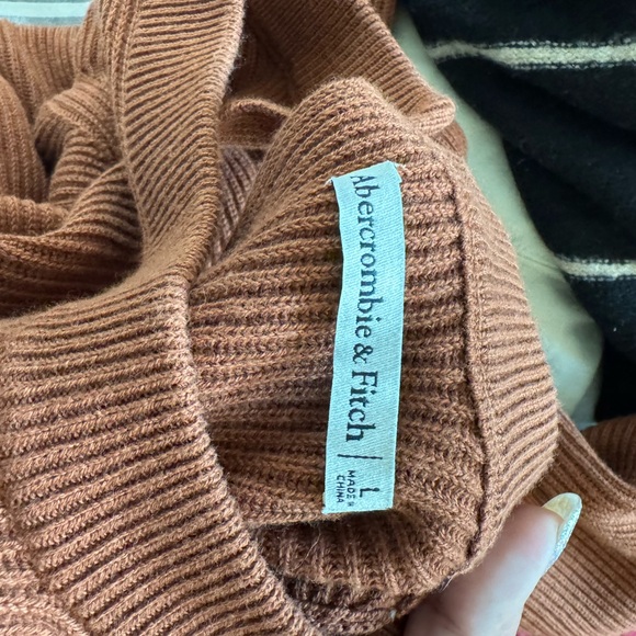 Orange Ribbed Sweater Dress with keyhole detail in back - Picture 3 of 3